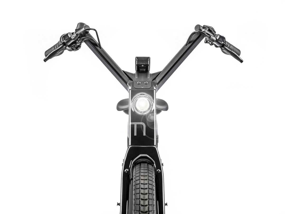 moustache-lundi-27-5-black_1_o