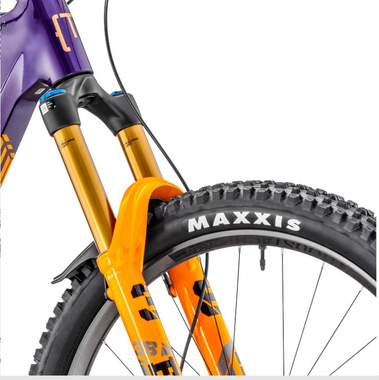 moustache-samedi-29-game-160-9-600-launch-ed_4_o