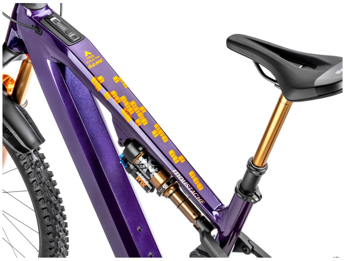 moustache-samedi-29-game-160-9-600-launch-ed_6_o