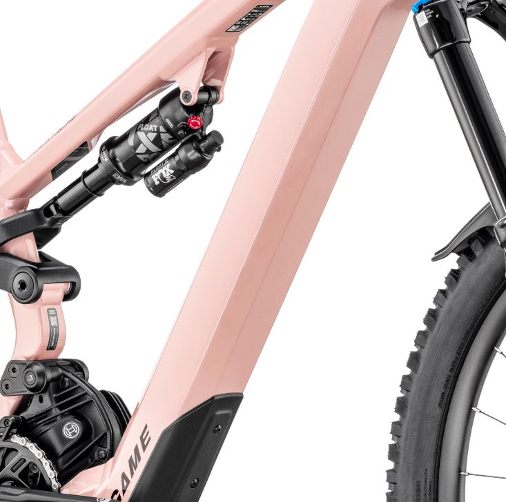 moustache-samedi-29-game-160-9-600-pink_4_o