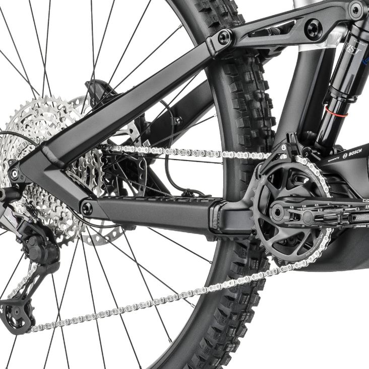 moustache-samedi-29-trail-5-metalic-silver_5_o