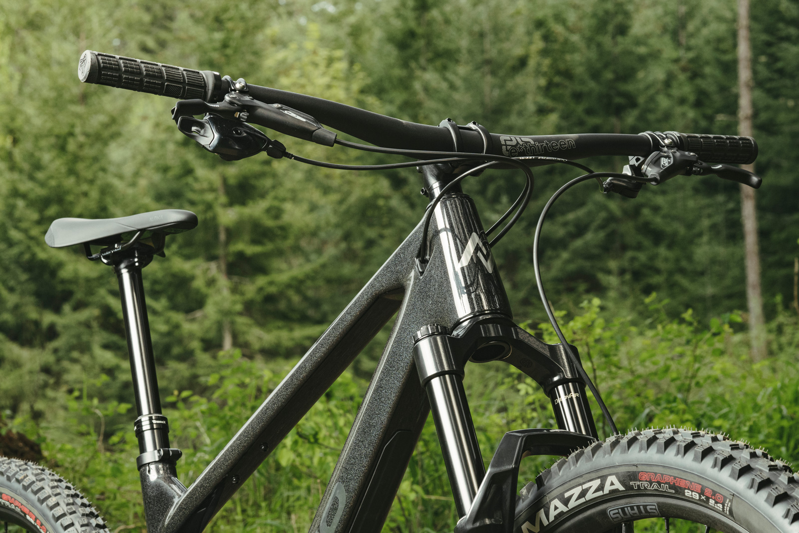 norco-fluid-c2-black-chrome-29_2_o