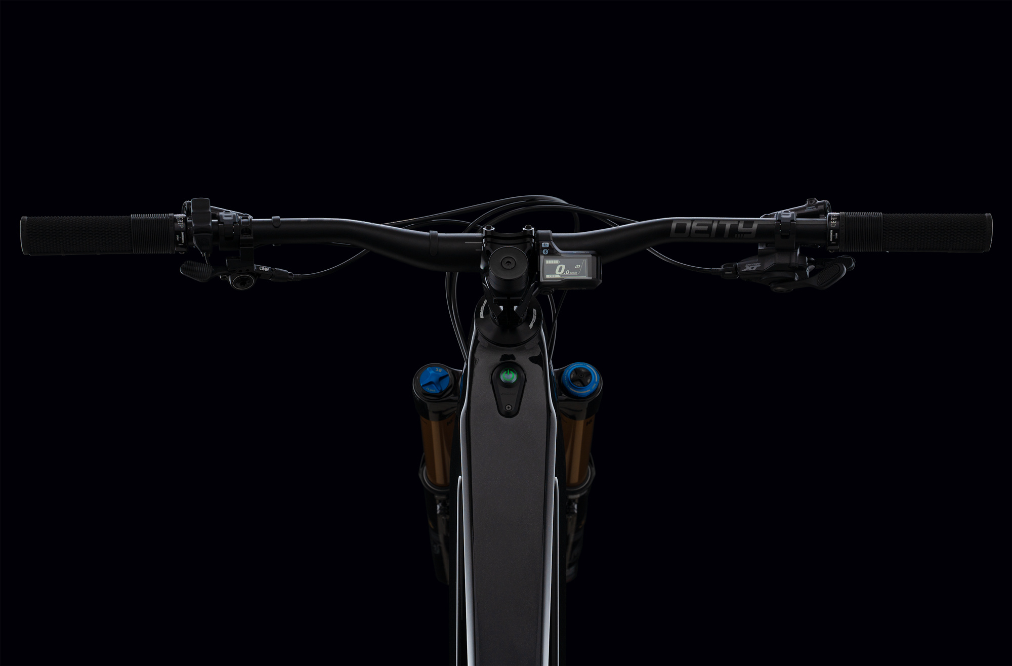 norco-range-vlt-c1-b32-black-29_1_o