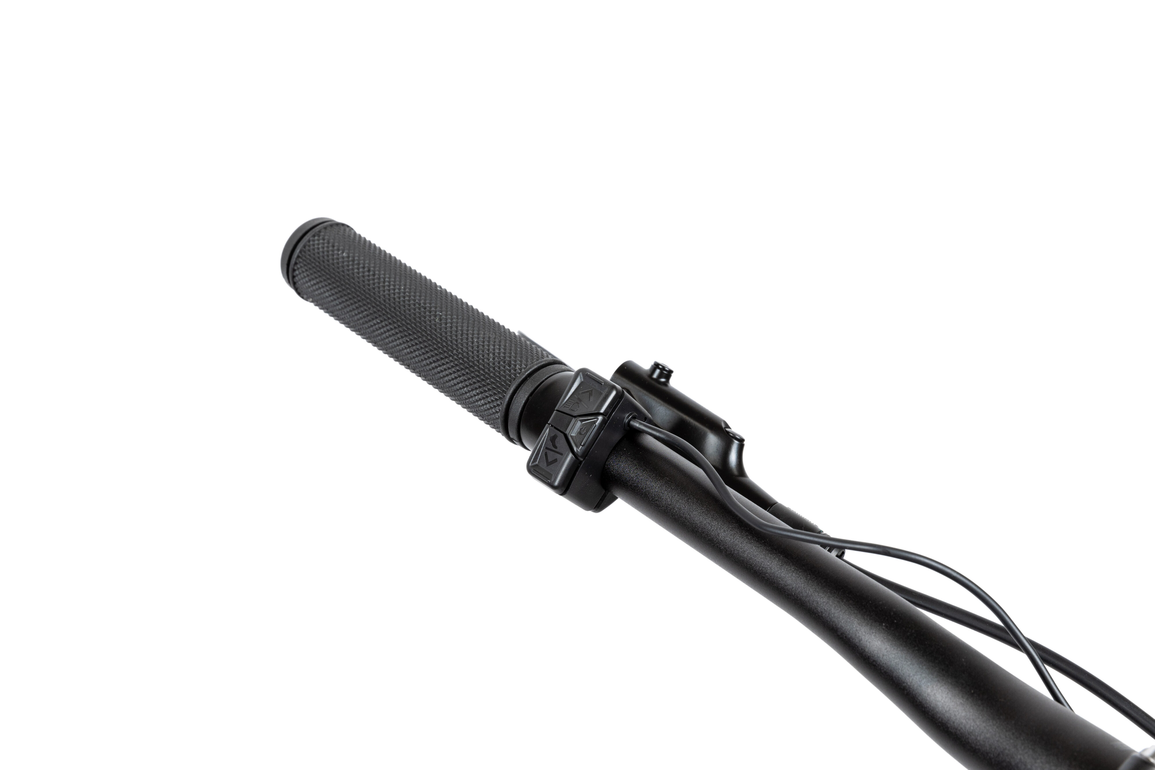 pells-thorr-1-silver_2_o-scaled