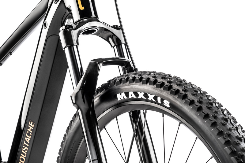 moustache-samedi-off-4-open-black_o